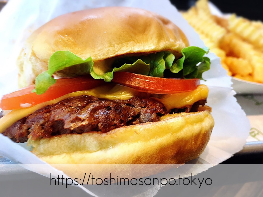 【新宿駅】豊島区へ出店熱望！NY発ハンバーガー「シェイクシャック」のシャックバーガー